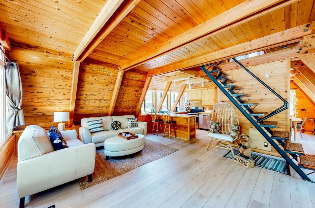 Tahoe Pines House | The Regal Bear