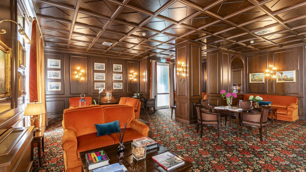 Lissone Hotel | The Regency Hotel, Sure Hotel Collection by Best Western