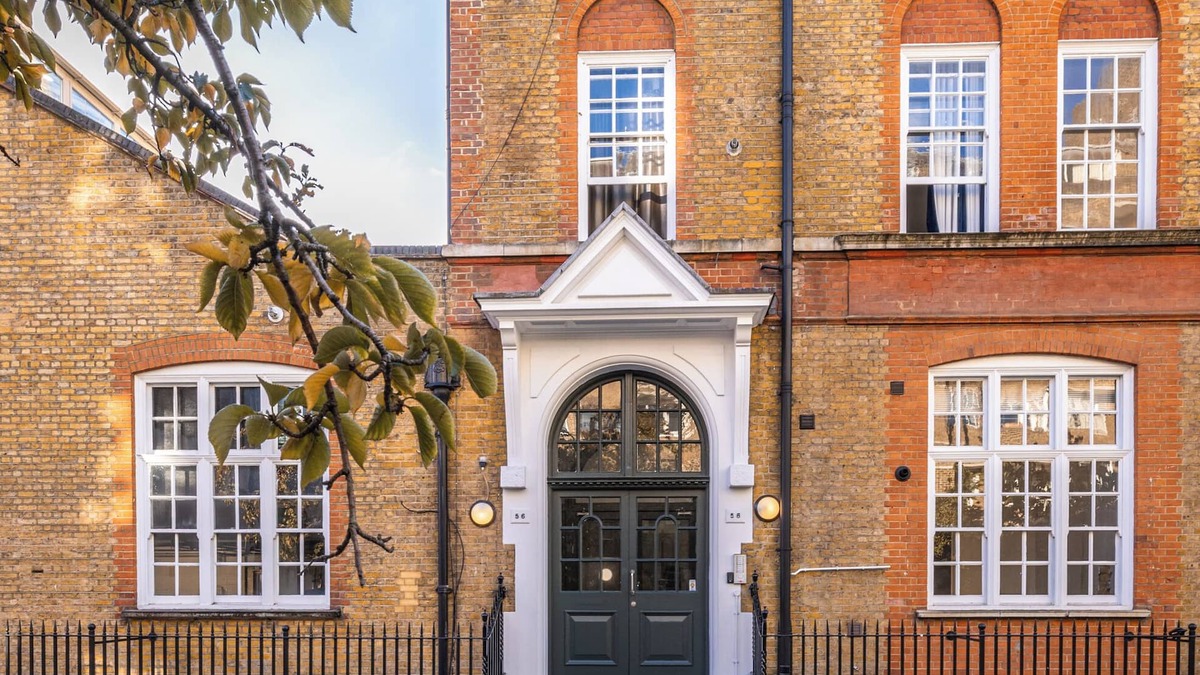 Vincent Square Apartment | The Regency - Serviced Apartments