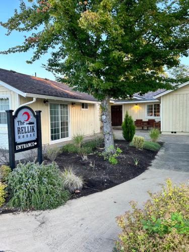 Medford House | The Rellik House