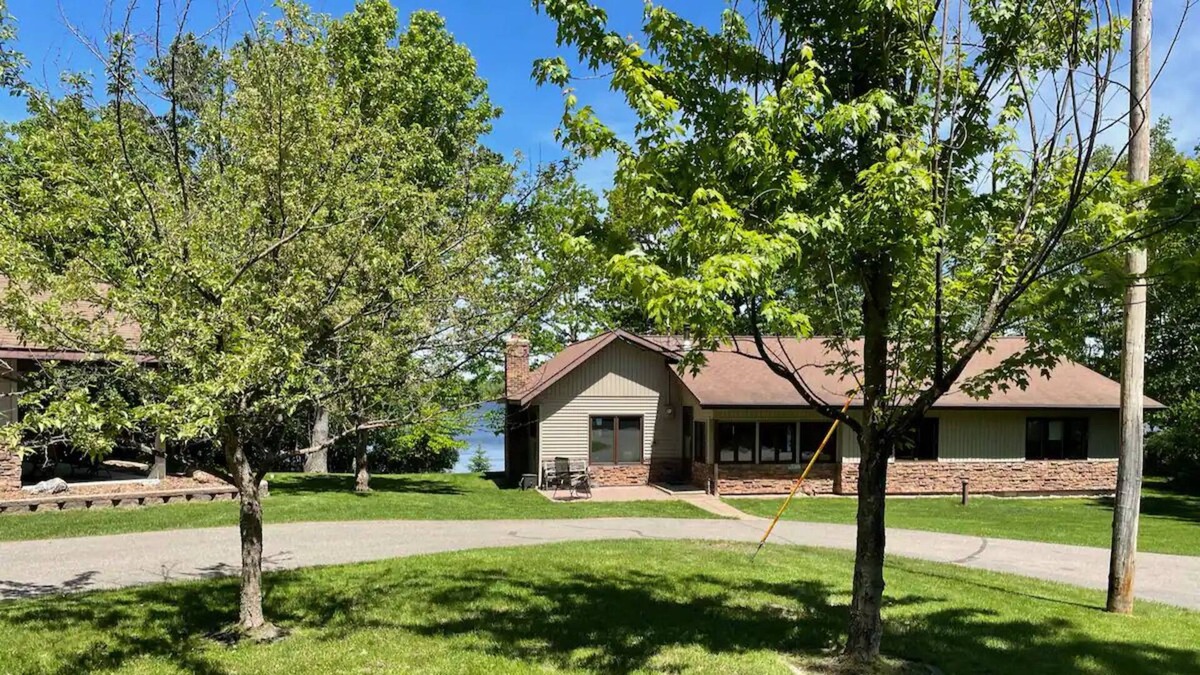 Remer Cabin | The Retreat at Lower Trelipe Lake