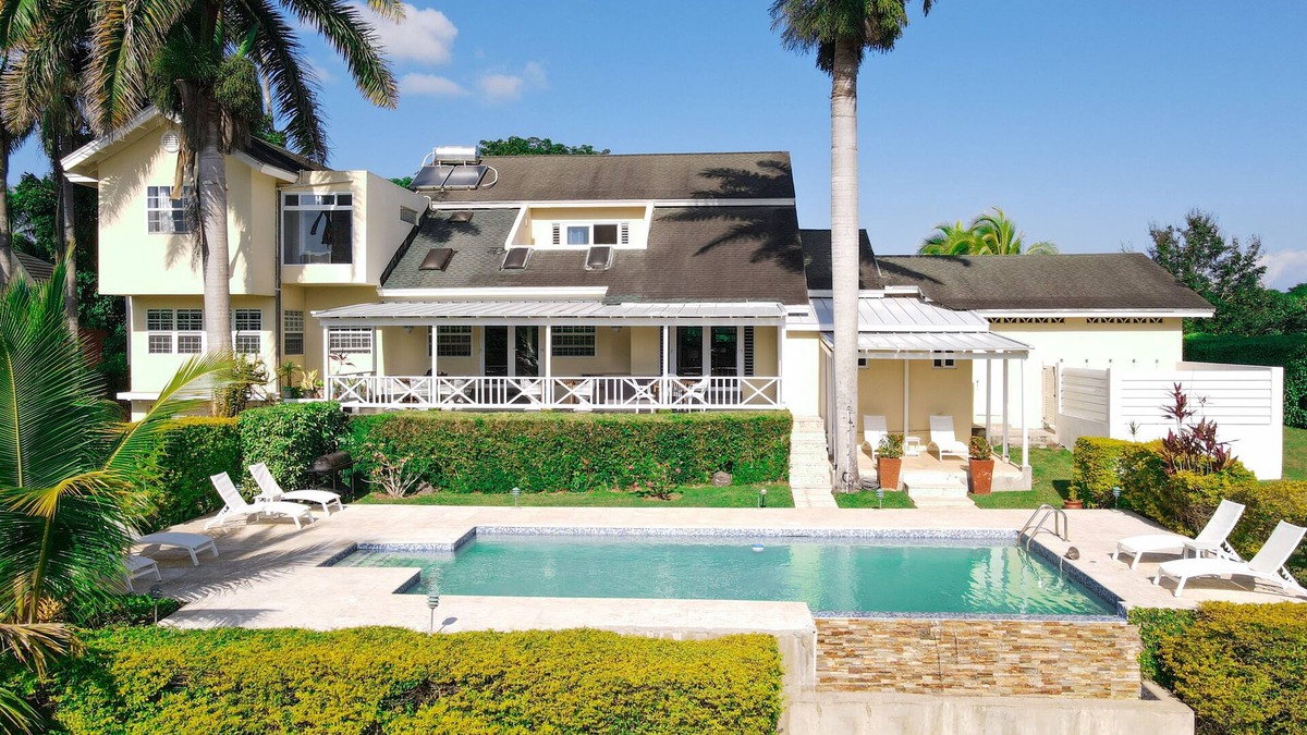 Falmouth Villa | The Retreat at Martha Brae