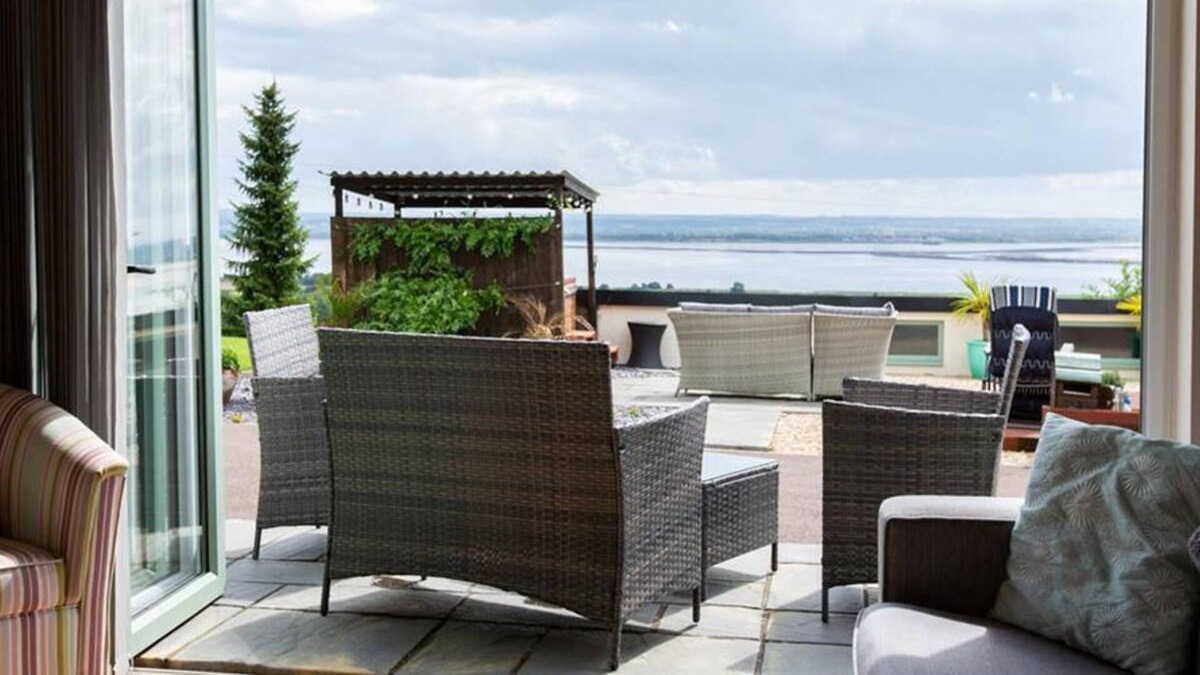 Tidenham House | The Retreat in the beautiful Stroat