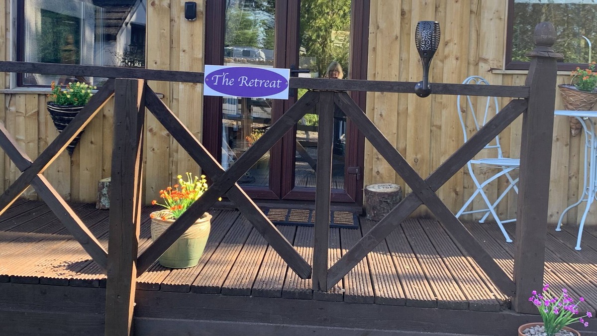 Hunspow Ski Chalet | The Retreat is a cosy place just for 2, An Adults only rural Holiday Home