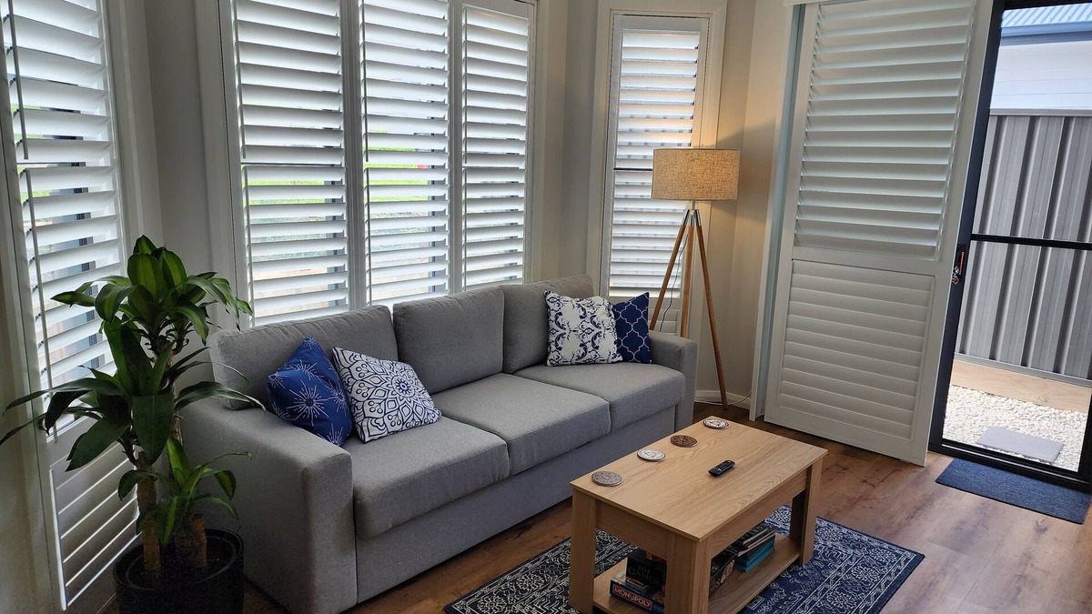 Cameron Park Apartment | The Retreat. Modern Cosy Stylish
