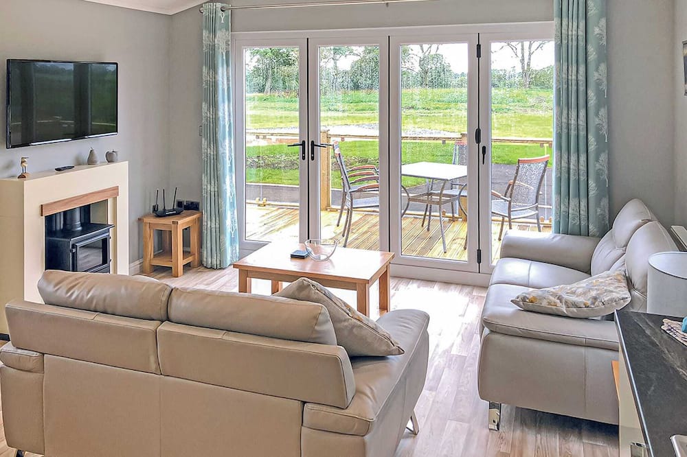 Blackburn Ski Chalet | The Ribble Valley View