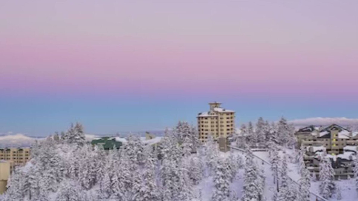 Tahoe Village Hotel | The Ridge at Lake Tahoe