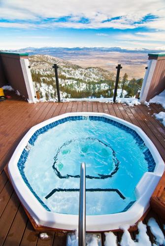 Tahoe Village Resort | The Ridge Sierra