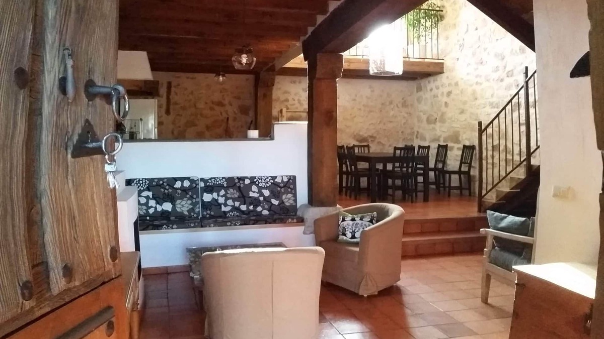 Torreiglesias House | The Rinconcillo de Torreiglesias - Casa La Alameda