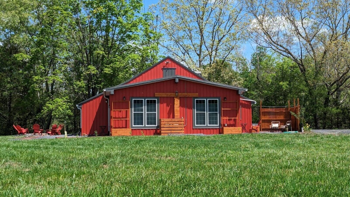 Covington House | The River Barn at Lake Moomaw