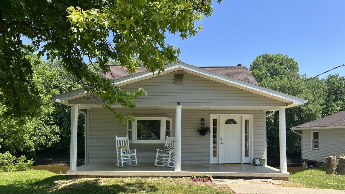 Chillicothe House | The River is Calling! Entire house in Chillicothe