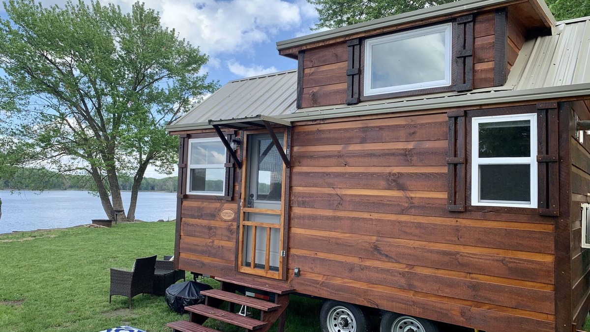 Bellevue Cabin | The Riverbottom - Tiny Home 2