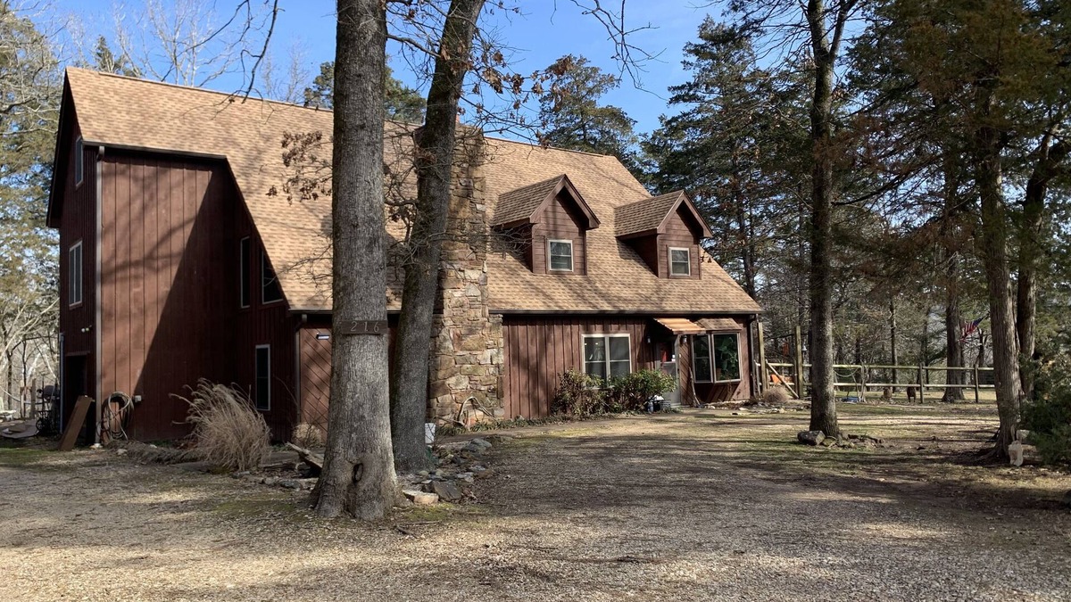 Scraper House | The River’s Edge-whole house