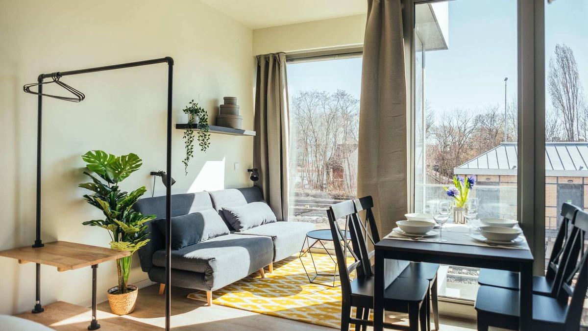 Neukoelln Apartment | The Rix Studio near SBahn Neukölln