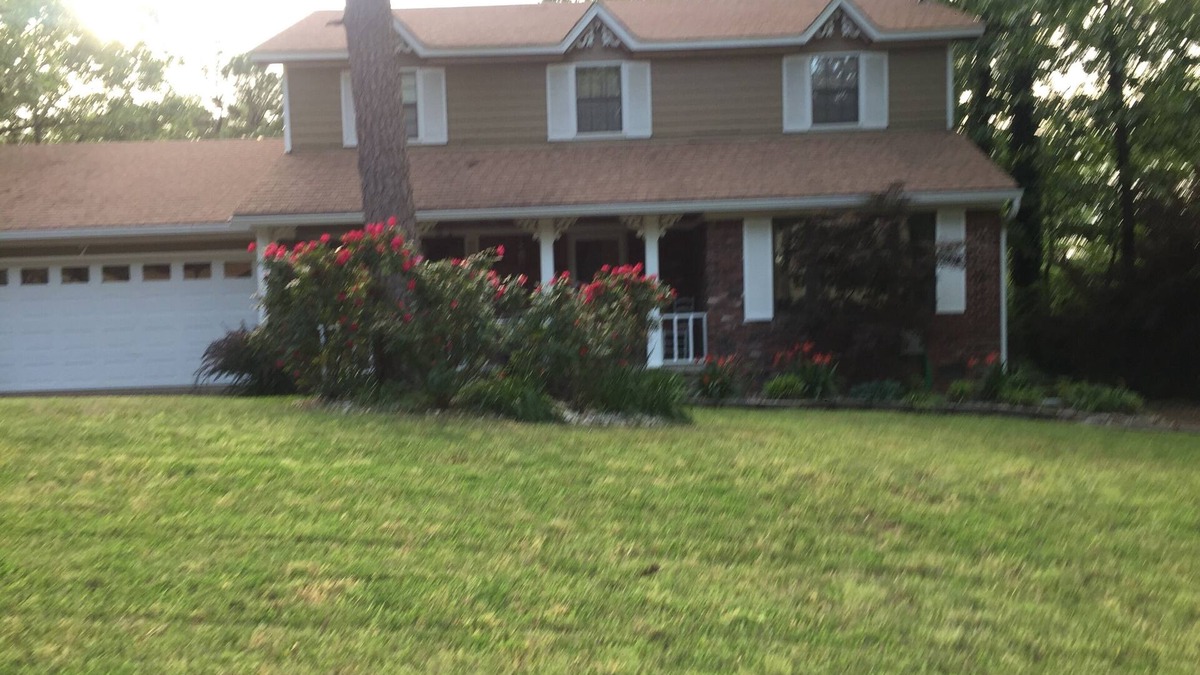 Maumelle House | The Robins’ Nest is the perfect getaway with everything you need to relax.