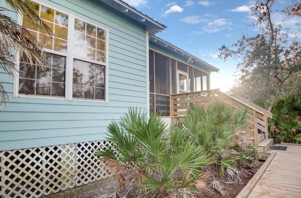 Fort Morgan House | The Rookery I 3402 cottage