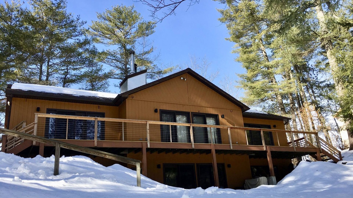 Chestertown House | The Roost, a lakefront 4 season home in the Adirondack Mountains