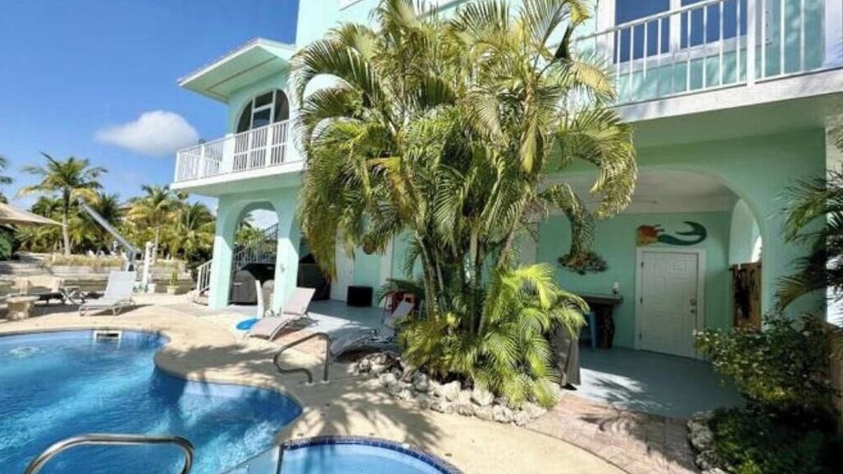 Summerland Key House | The Roost in Summerland Cove Isles