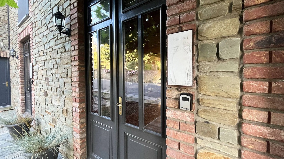 Marcouray House | The Roots - Appartement Isabeau