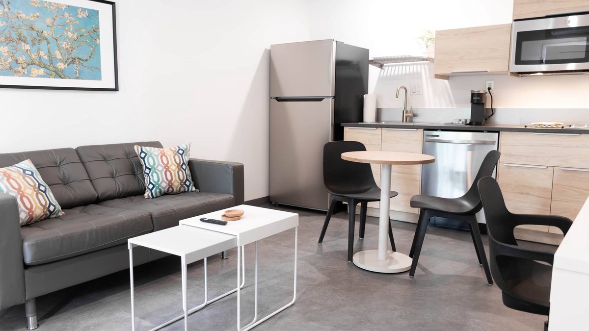 Norfolk Apartment | The Rosalie Suite 2, Steps from Norfolk's Hospitals