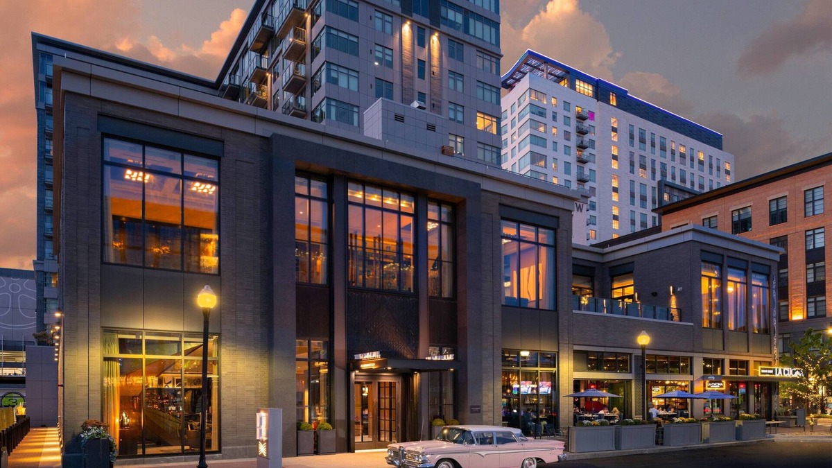 Assembly Square Hotel | The Row Hotel at Assembly Row, Autograph Collection