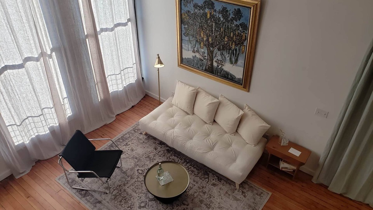Waitsburg Hotel | The Royal Block - Room 2