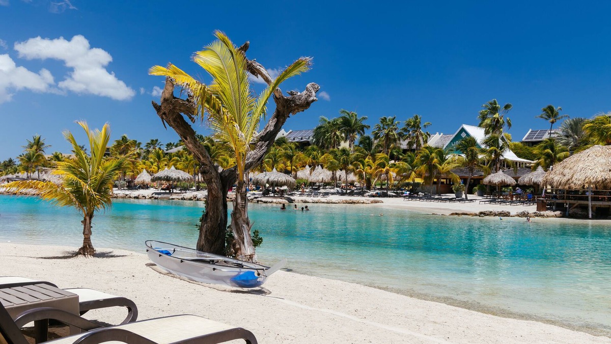 Willemstad Resort | The Royal Sea Aquarium Resort