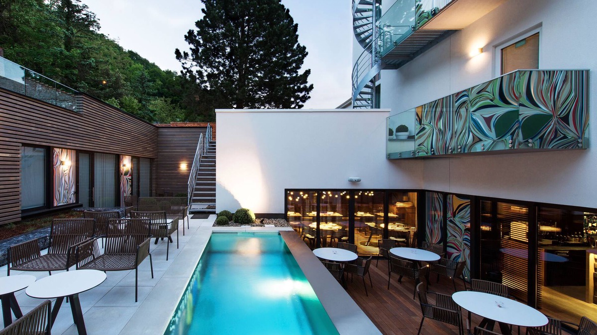 Namur Hotel | The Royal Snail