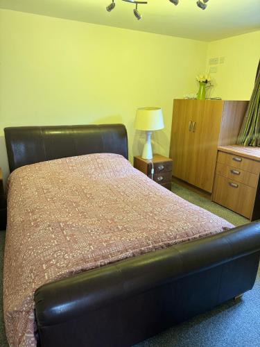 Tunstall House | The Royal Stay
