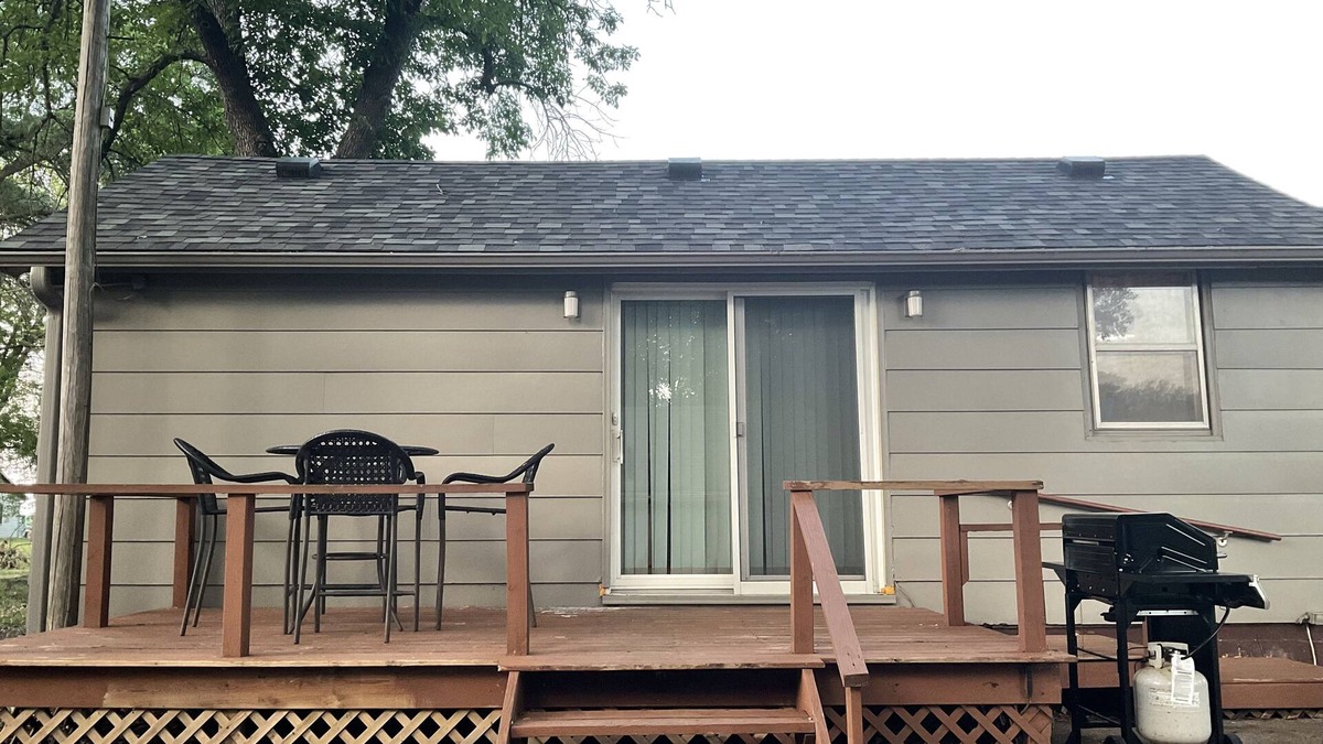Lake View House | The Rustic Rental, Boating, Swimming & relaxing