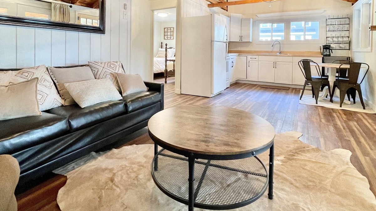 Hillsboro Cottage | The Rustic Retreat - Lakefront Cottage on Franklin Pierce Lake!