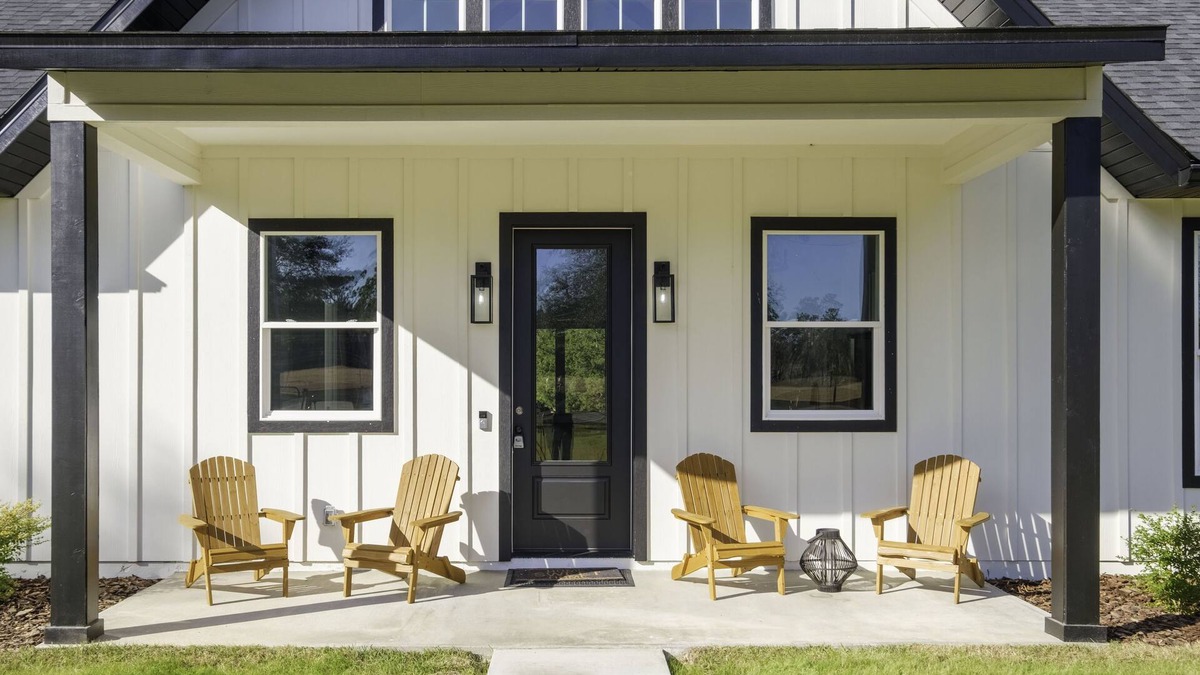 High Springs House | The Rustic River Retreat at Ginnie Springs