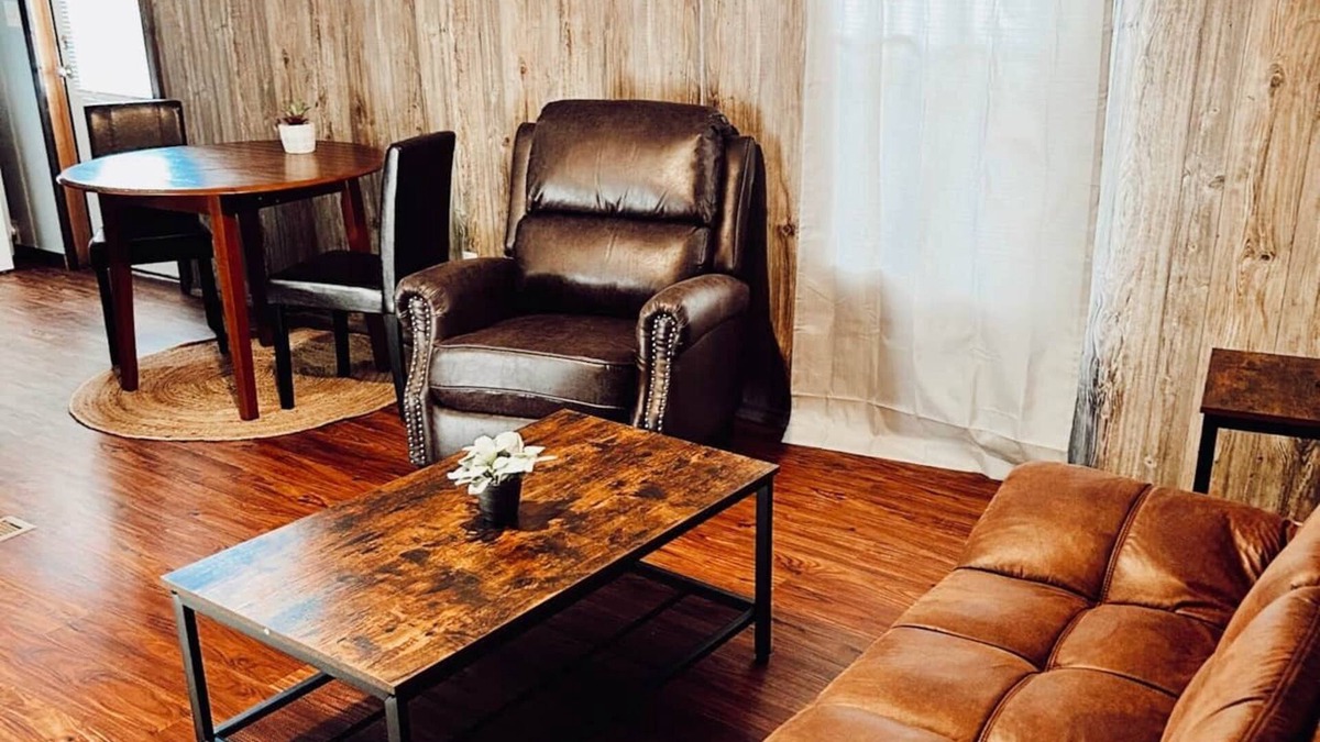 Piedmont Cabin | The Rustic Roots Retreat