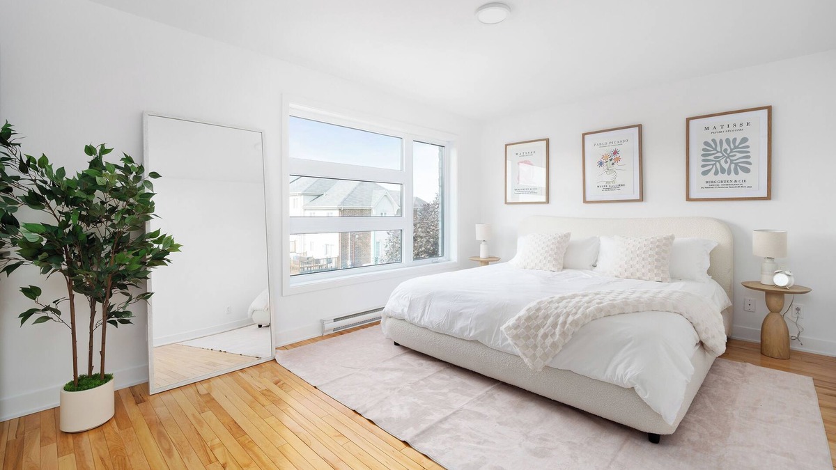Laval House | The Saint-Francis