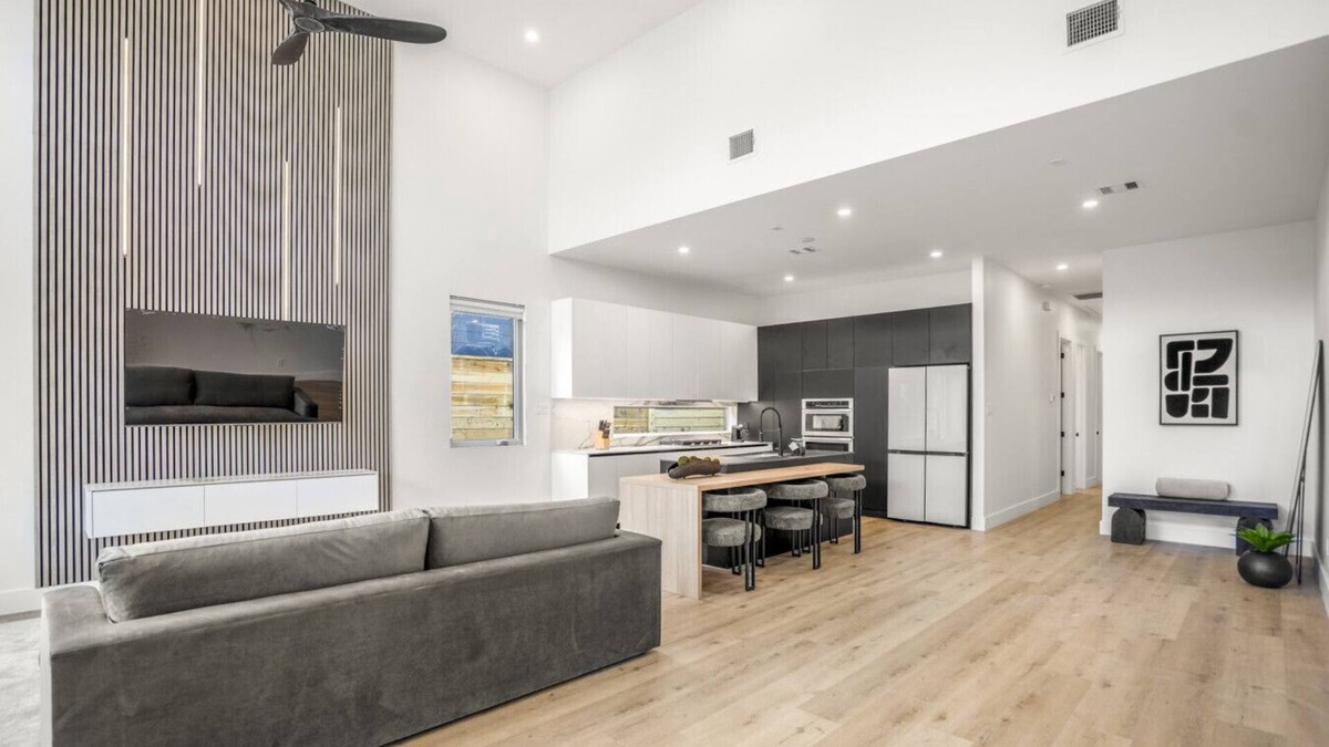 OST - South Union House | The Saint Zane Lofts - Unit A