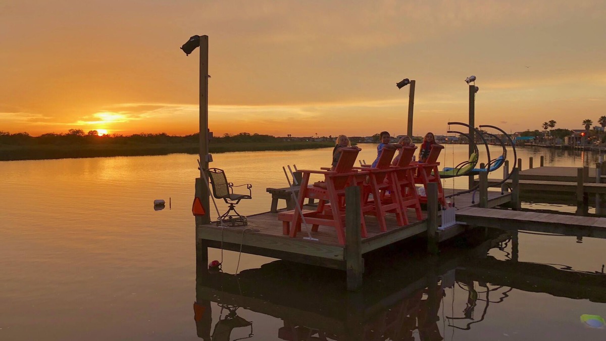 Cedar Lane Cabin | The Salty Pig Cabin On Caney Creek Sargent Tx HERO Discounts, has RV Hook Up