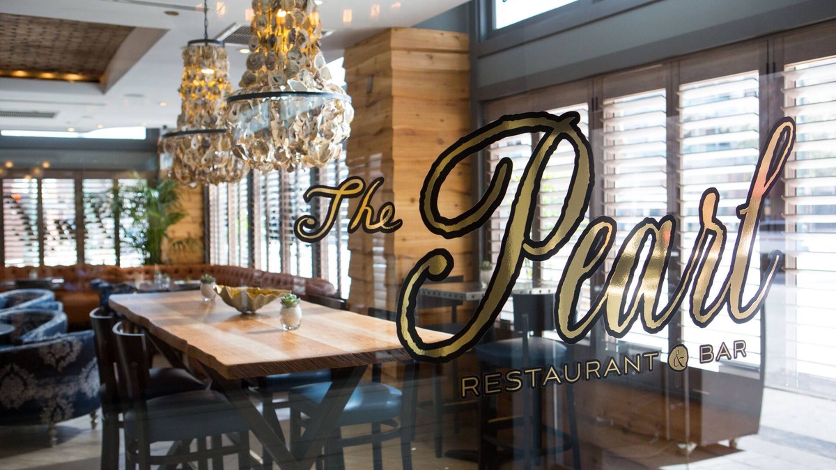 Downtown Houston Hotel | The Sam Houston, Curio Collection by Hilton