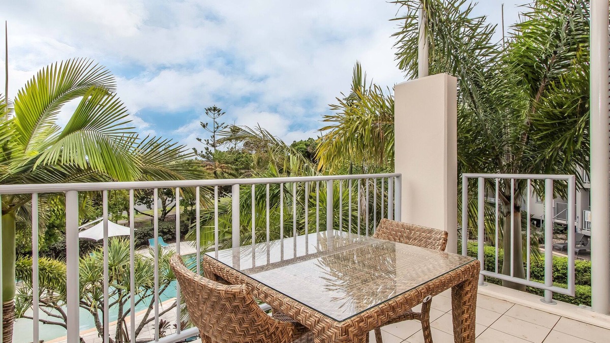 Kingscliff Apartment | The Sand Resort Kingscliff - One Bed Small Pool View (7222) - Holiday Management Co.