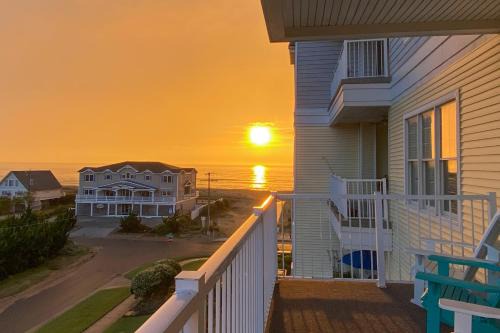 Sandbridge Apartment | The Sandbridge Dunes - Island Sunrise 317