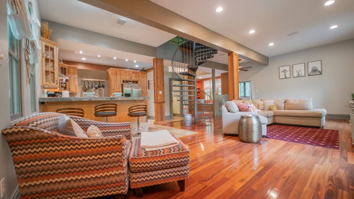 Miller Beach Other | The Sandcastle, Hot Tub Open Year Around, Fire Pit, Walk to the Beach