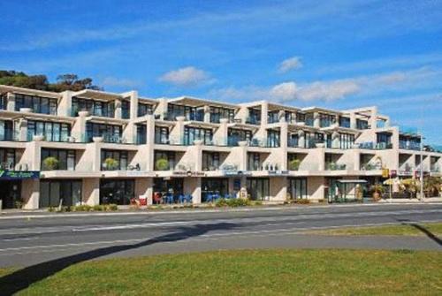 Nelson Apartment | The Sands