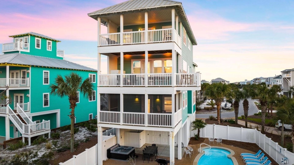 Seagrass House | The Sandy Seahorse - Dog Friendly Home with Pool, Gulf Views, Firepit, and Hot Tub!