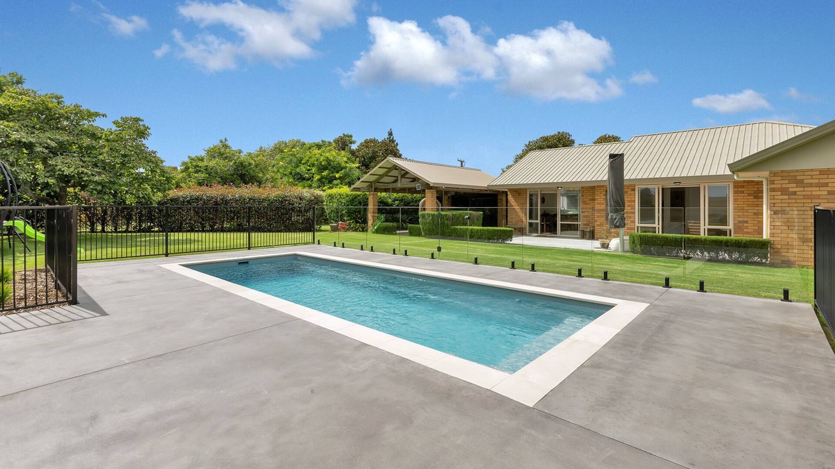 Kerikeri House | THE SAVAGE PATCH - KERIKERI HOLIDAY HOME, family friendly in Kerikeri