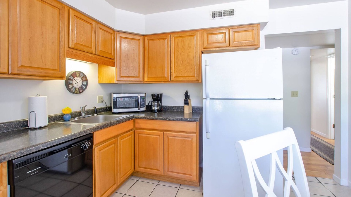 Kokomo Apartment | The Savvy Traveler #2