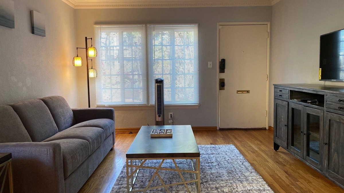 Mar Vista Apartment | The Sawtelle #6