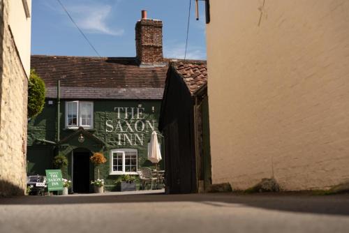 Child Okeford Bed & Breakfast | The Saxon Inn