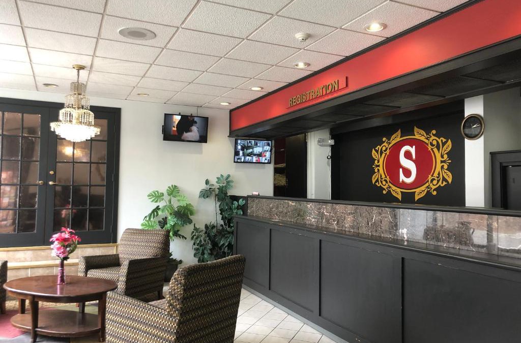 Schenectady Hotel | The Schenectady Inn & Suites