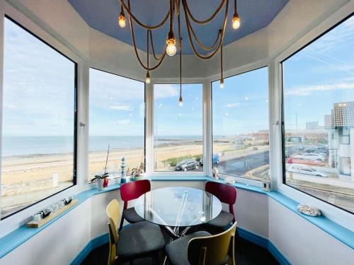 Westbrook Apartment | The Sea Deck Apartment - Westbrook Bay Beach - By Goldex Coastal Breaks