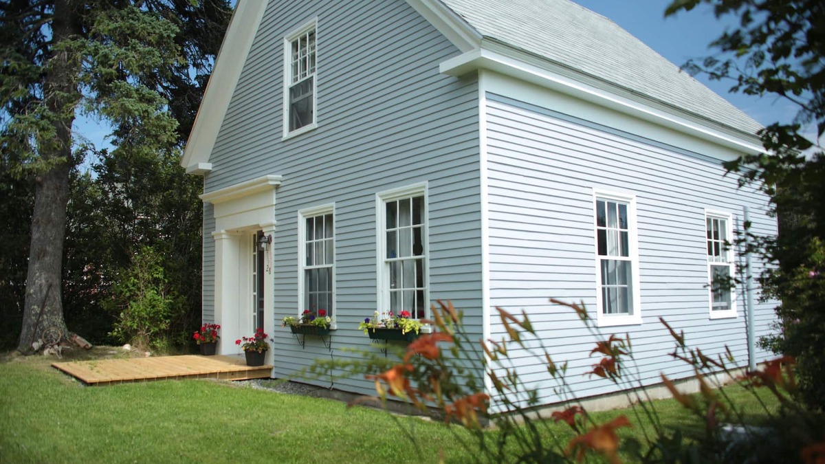 North Haven House | The Sea Rose - with Private beach access & kayaks