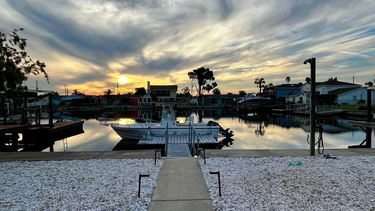 Sea Ranch On The Gulf House | The Seaside Retreat - 2BR home with floating dock with Direct Gulf Access